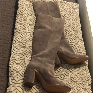 Stuart Weitzman pull on boots, Grey size 7.5